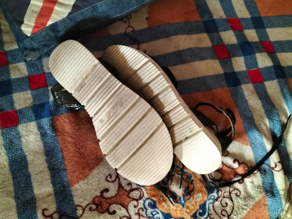 Sandales castell cuir pointure 38 excellent &eacute;tat Chaussures