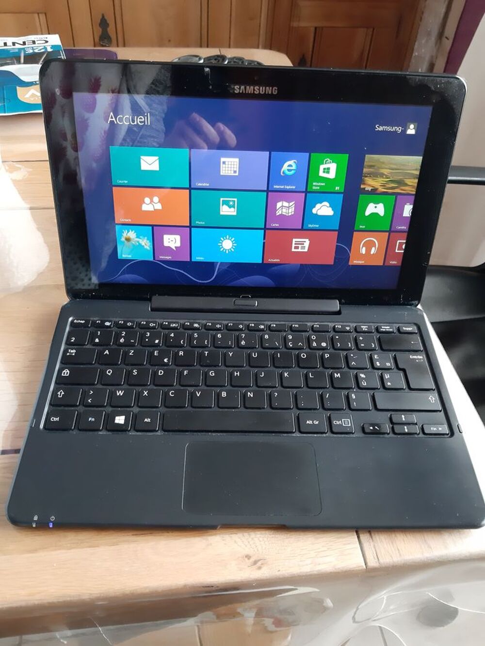 PC Portable/tablette tactile Samsung Matériel informatique