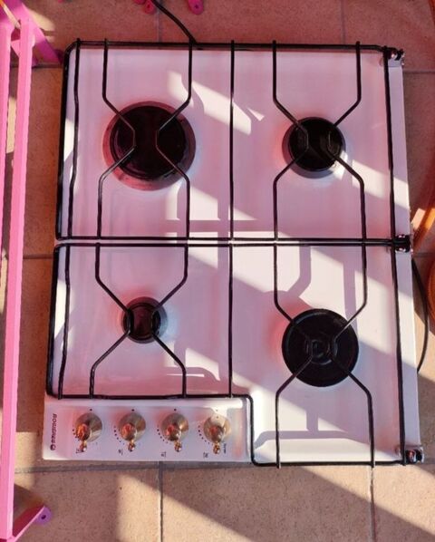 Plaque de cuisson  gaz 4 feux Rosires   bouteille 80 La Chambre (73)