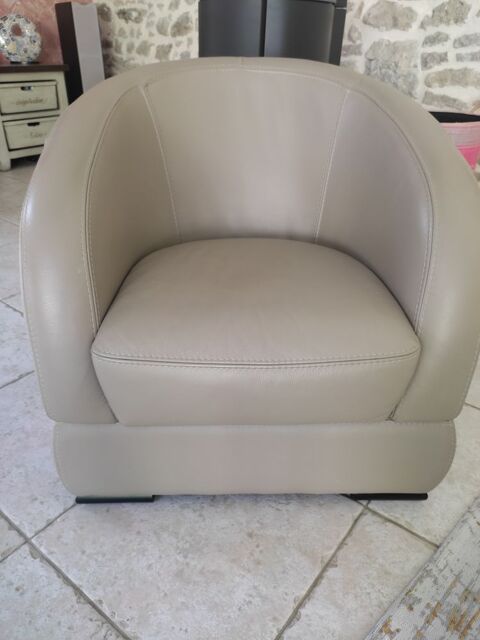 Fauteuil cuir beige Milly-Lamartine (71)