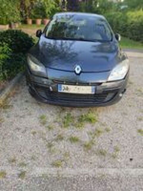 M&eacute;gane III dCi 110 FAP eco2 Expression Euro 5 EDC 2011 occasion 69800 Saint-Priest