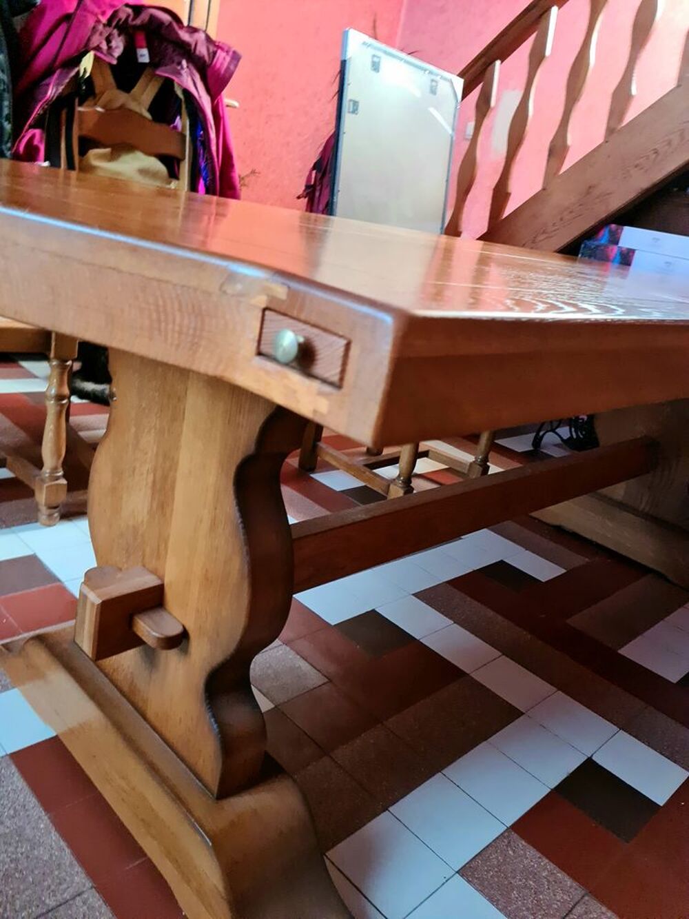 Table monast&egrave;re Meubles