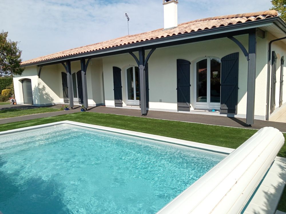 Vente Maison Villa 4 ch piscine garage terrain 835 m² secteur résidentiel Gujan-mestras