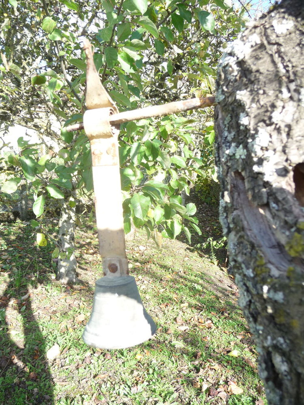 Cloche de portail 