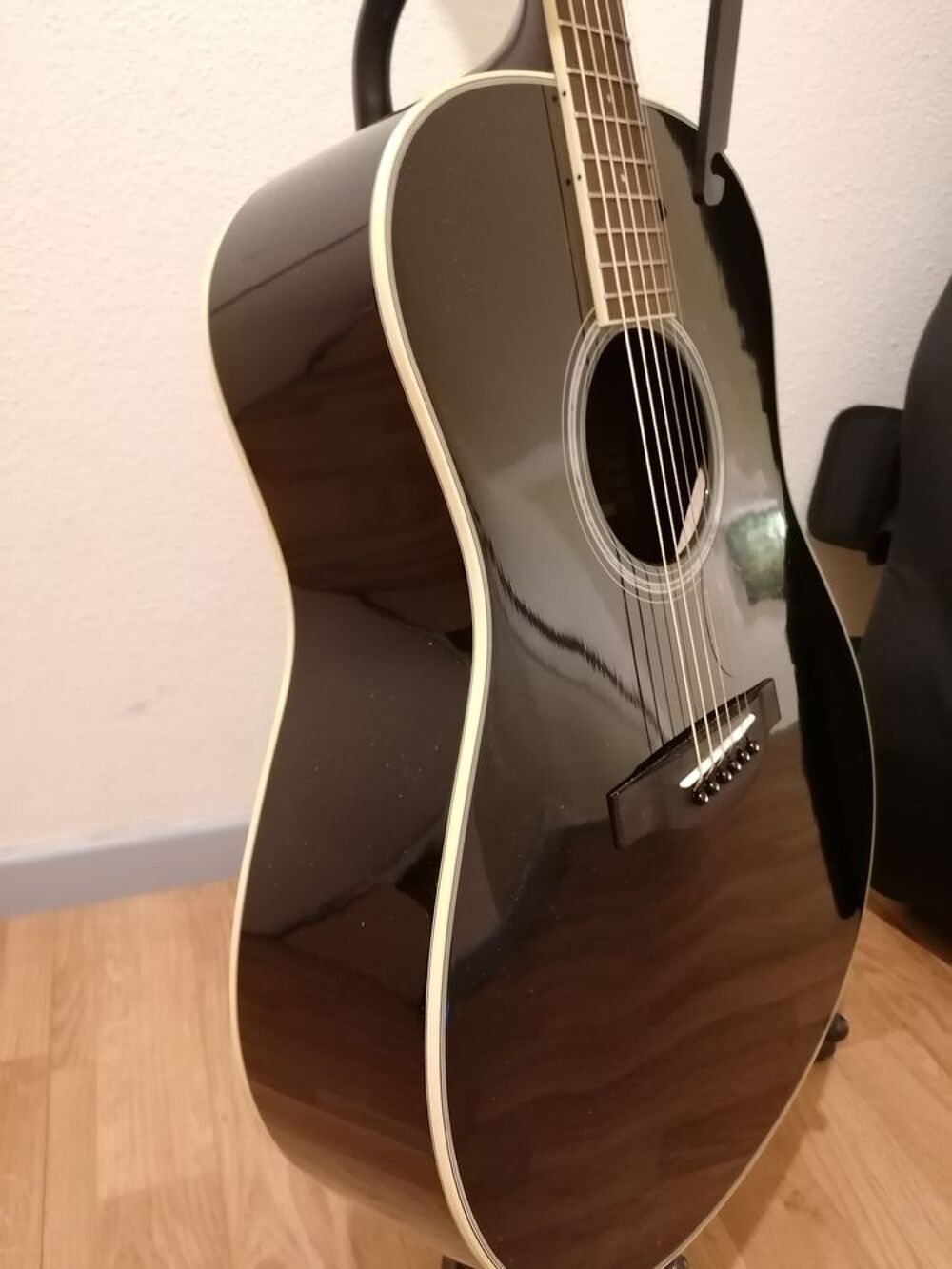 guitare &eacute;lectro-acoustique Yamaha ll6 black Instruments de musique