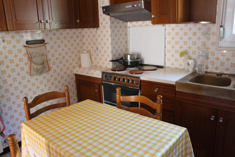 Vente Maison Maison T4  - 80?m²  - Jardin  - Garage Double vitrage - PVC Port-saint-louis-du-rhône