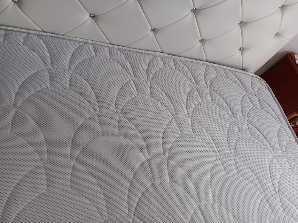 Matelas Bultex 140cm x 190cm Meubles