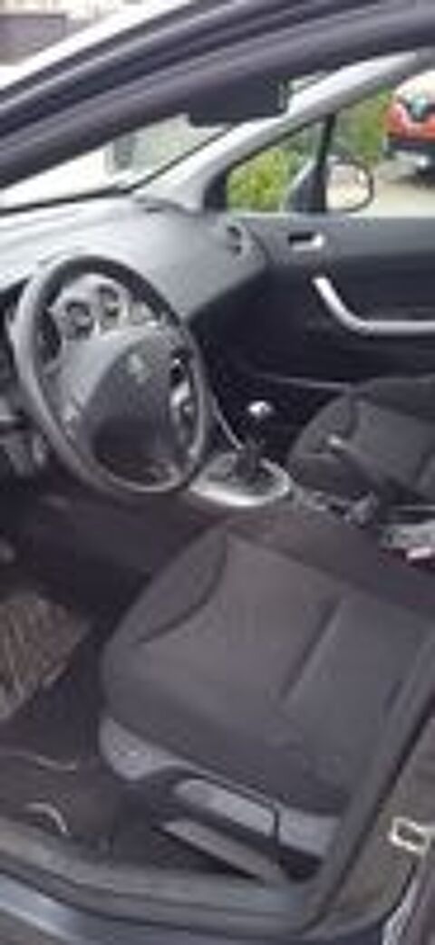 308 SW 1.6 HDi 92ch FAP Access 2014 occasion 44210 Pornic