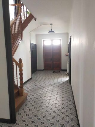  Maison à vendre 10 pièces 270 m²