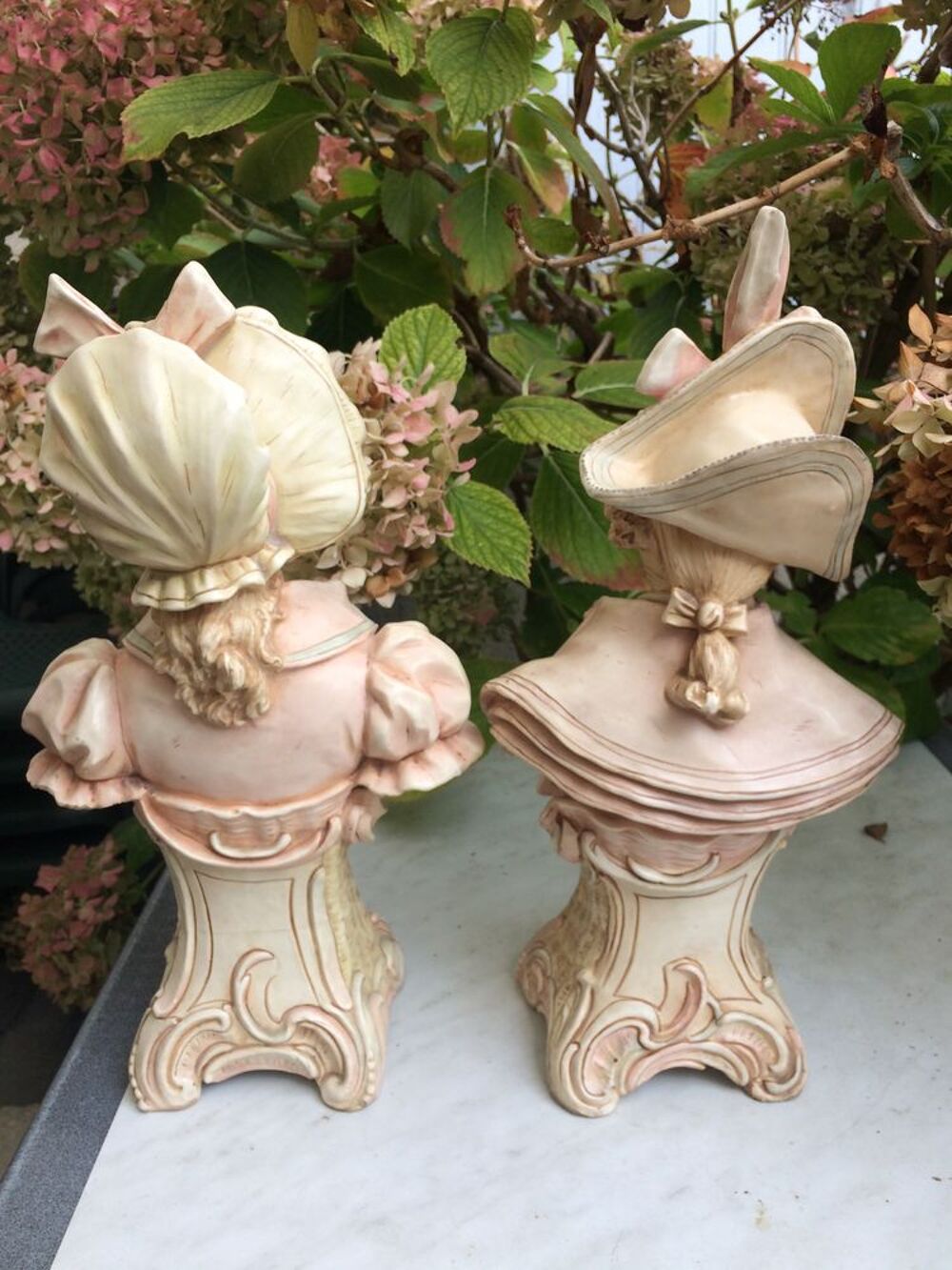 COUPLE STATUES Décoration