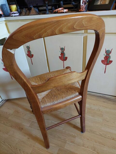 chaise rustique 10 Toulon (83)