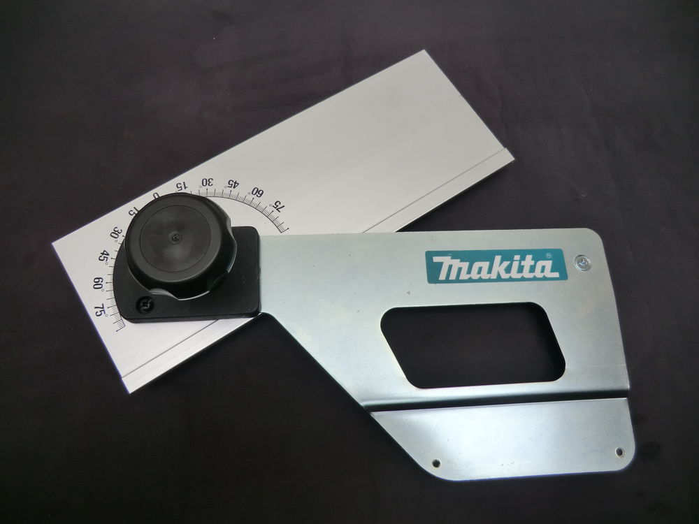 But&eacute;e d'angle Makita Bricolage