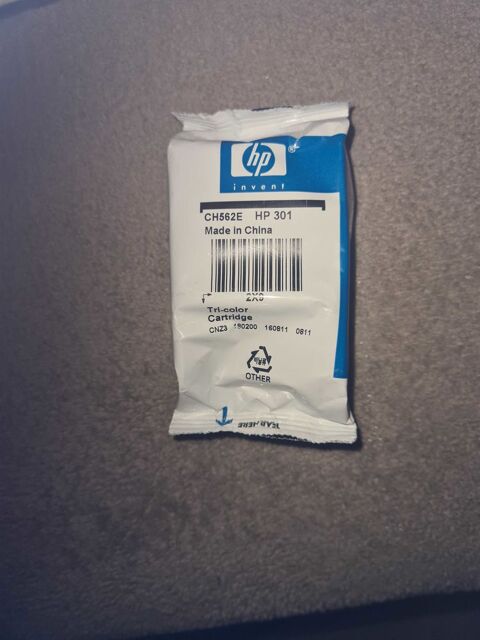 CARTOUCHE IMPRIMANTE HP301 COULEUR 18 Marseille 1 (13)