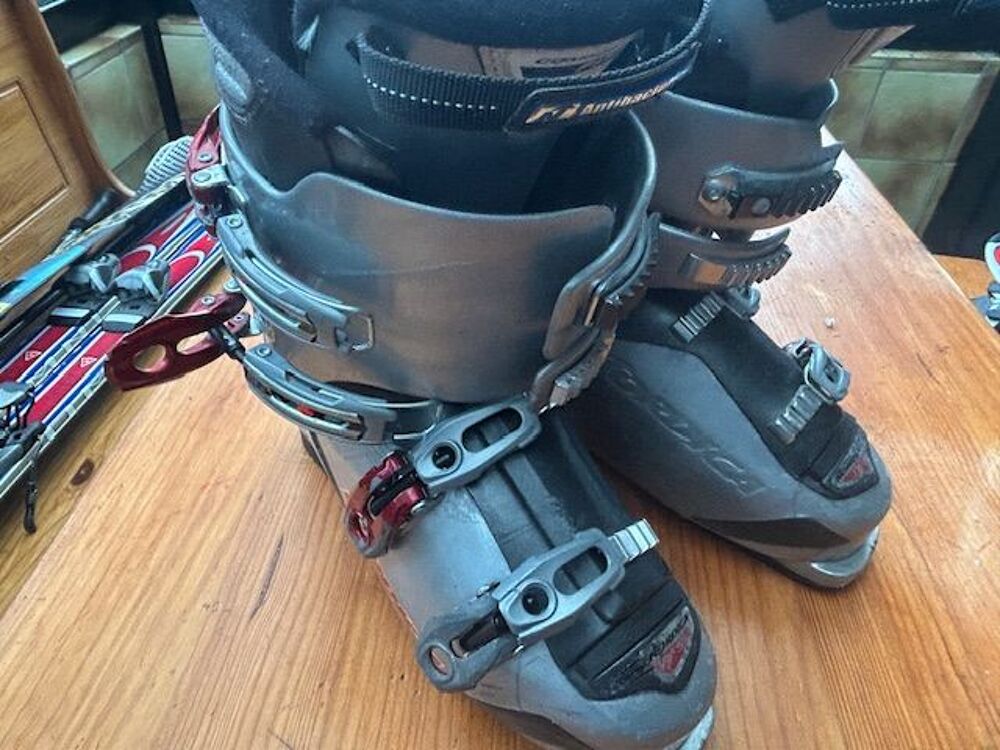 Chaussure de ski NORDICA taille 27 Sports