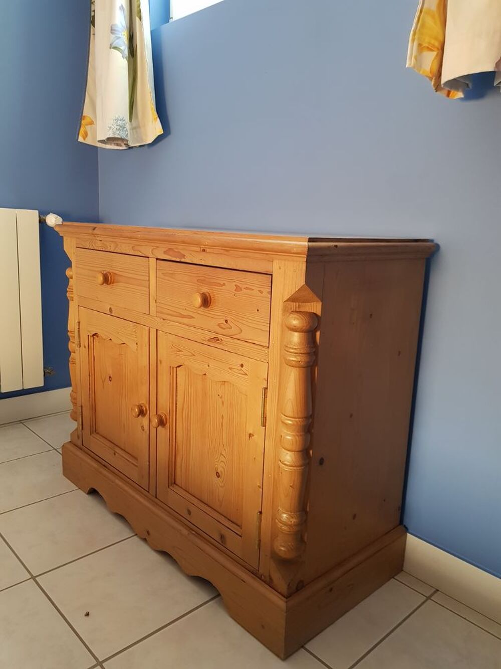 Buffet bas de marque Interior's . Meubles