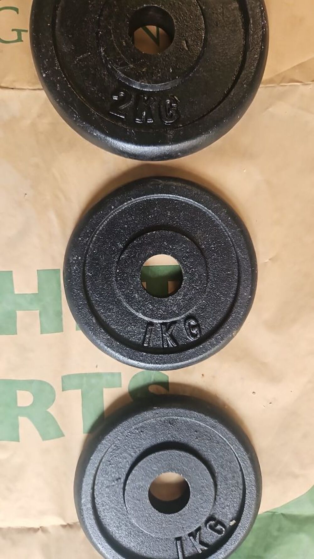 Lot de 6 disques de musculation ? 2&times;2 kg + 4&times;1 kg Sports