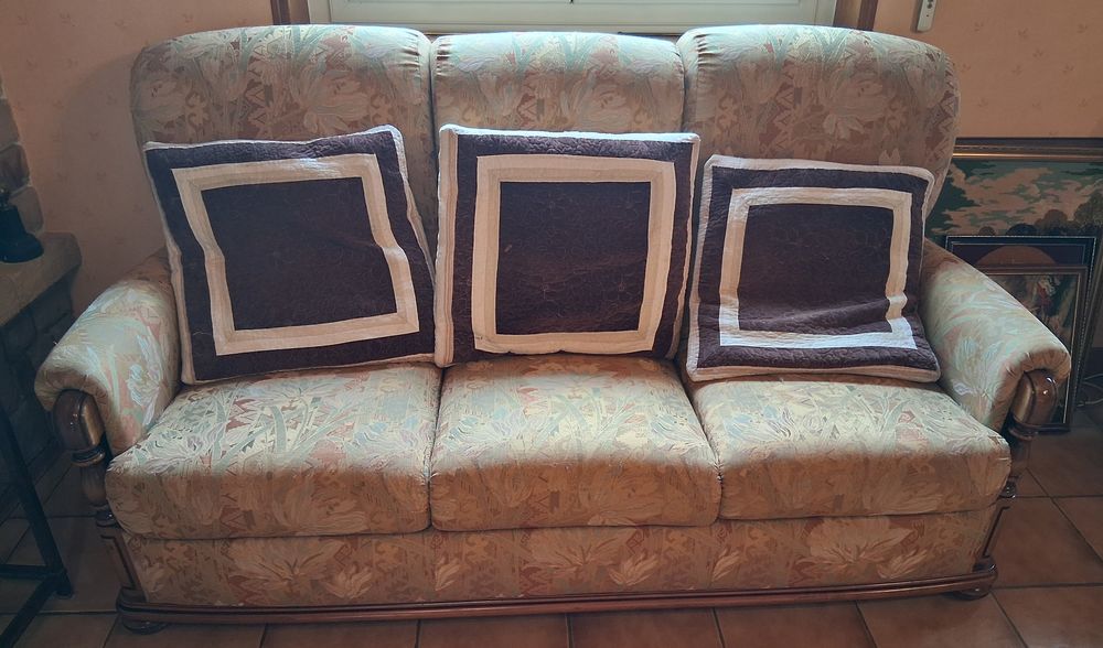 Canap&eacute; 3 places plus 1 fauteuil Meubles