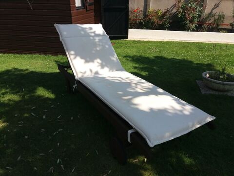 Transat bois avec coussin Prfailles (44)