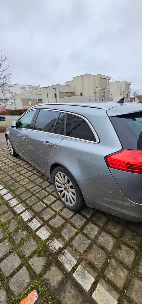 Opel insignia Sports Tourer 2.0 CDTI - 130 FAP Cosmo A