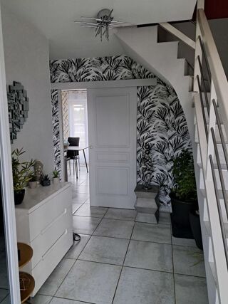  Maison � vendre 6 pi�ces 125 m� Fussy