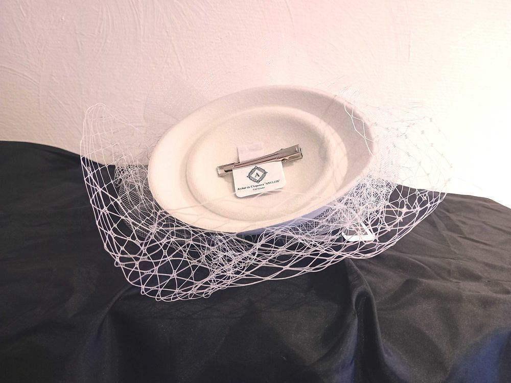 &eth;ŸOE&iquest; Bridal Hat / Weddings Hat Chapeau Bibi De mari&eacute;e/ de mariages et c&eacute;r&eacute;monies Vêtements