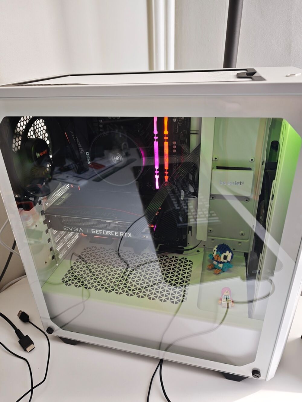  PC gamer bo&icirc;tier blanc Matériel informatique