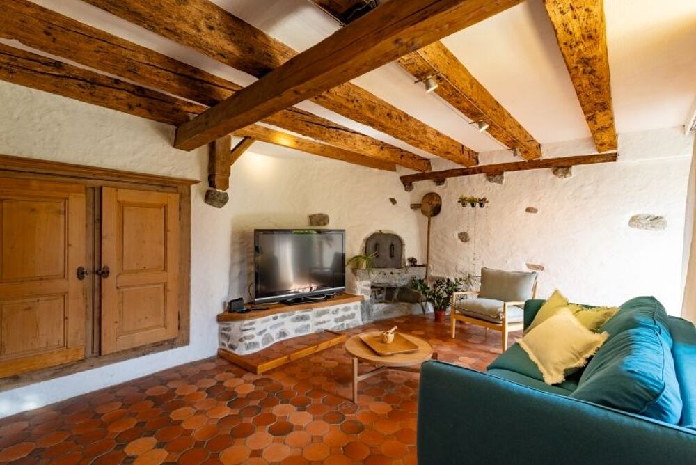 Vente Maison Maison de village, 271m2, avec jardin Bons-en-chablais