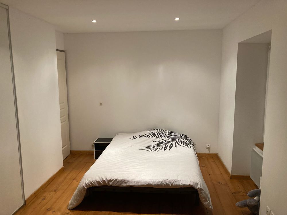 Location Appartement T2 climatisé centre Pont de Beauvoisin Isère, 2eme étage Le pont-de-beauvoisin