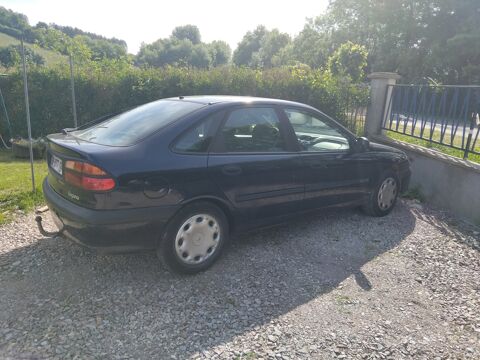 Renault laguna 1.6i 16V RTE