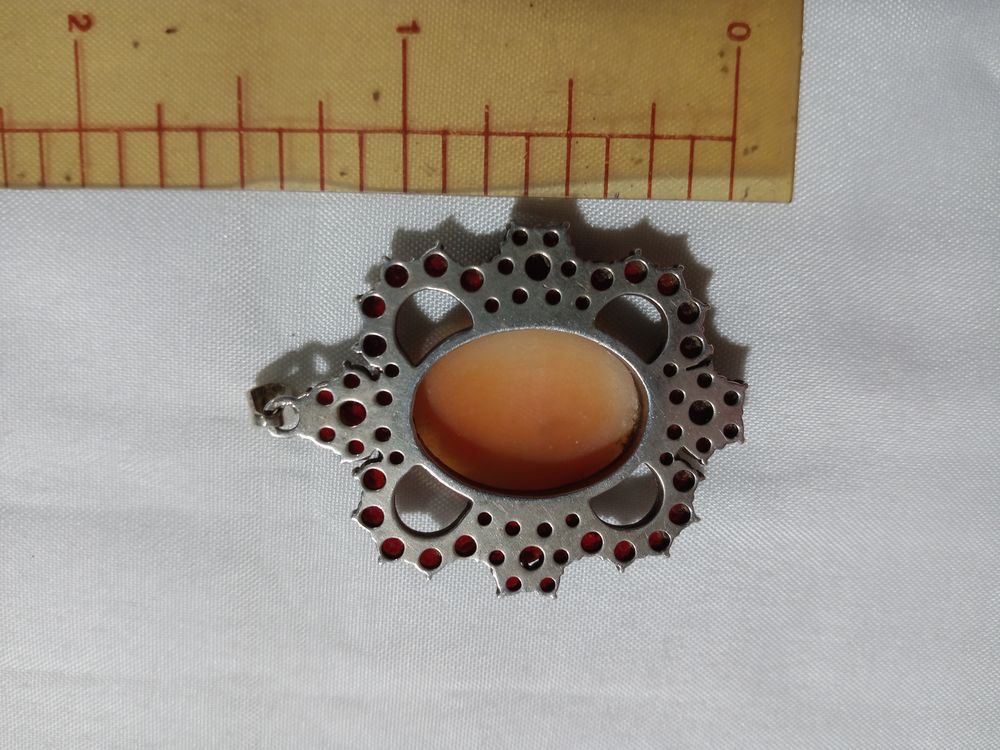 Camay monture grenats sur vieil argent 1960 Bijoux et montres
