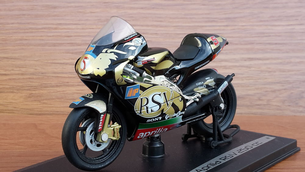 APRILIA RSV 250cc 