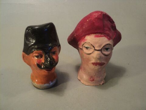 Deux Anciennes Ttes de Marionnettes Terre Cuite 1900. 70 Loches (37)