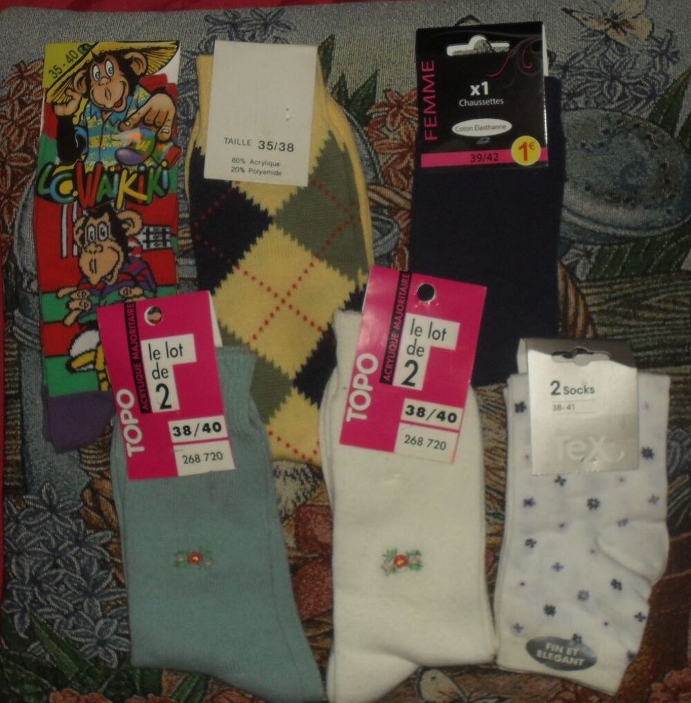 7 paires de chaussettes neuves tailles du 35 &agrave; 42. Vtements