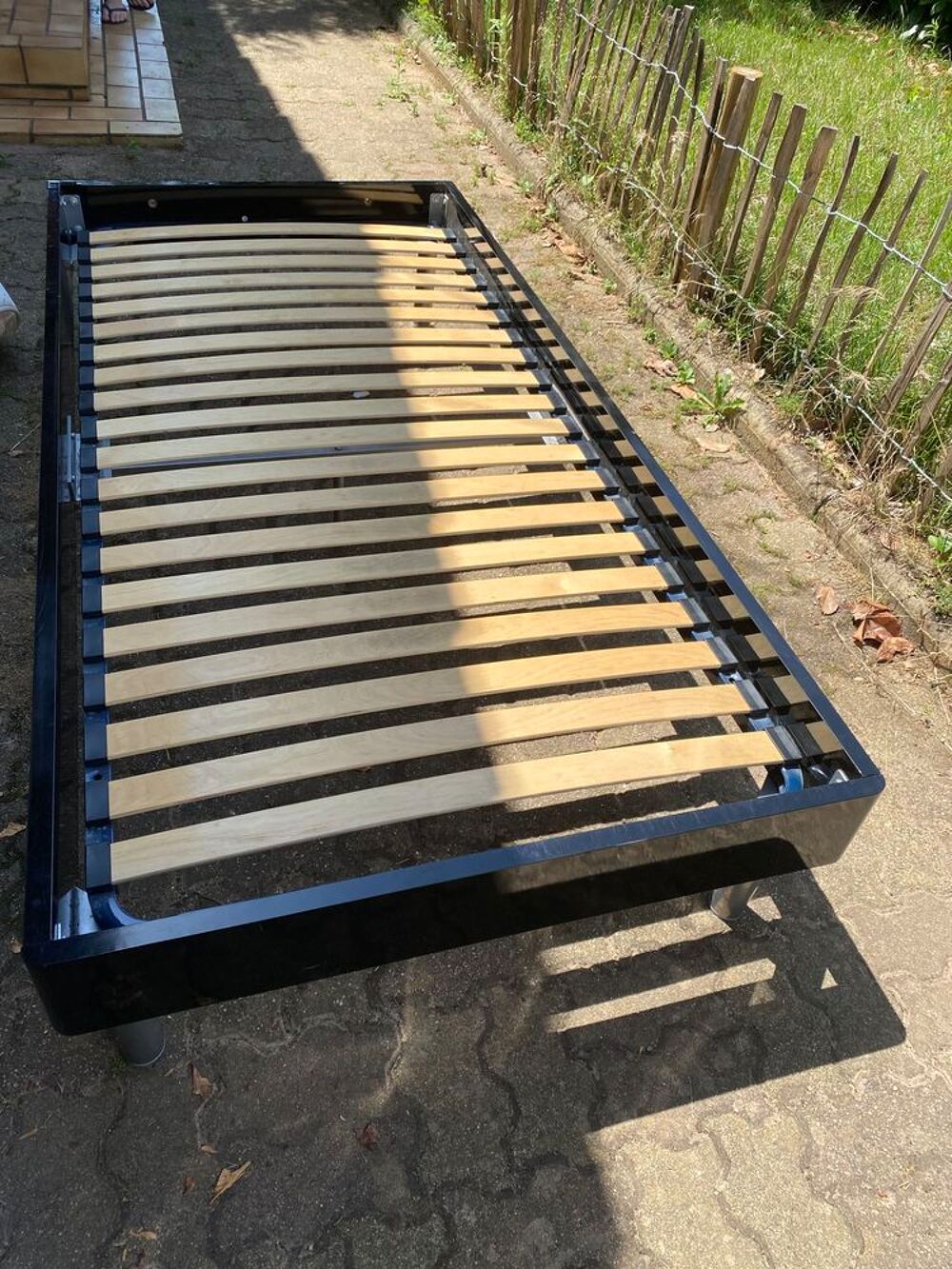 lit et sommier une place 90x190 Meubles