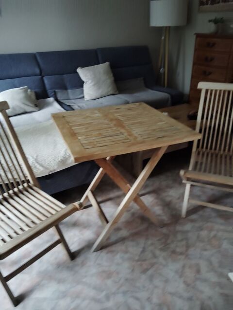 table* deux chaises Saverne (67)