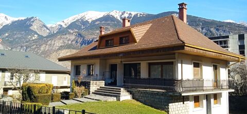   Maison 196 m2 comprenant 2 logements  Maison - 7 pi�ce(s) - 196 m�