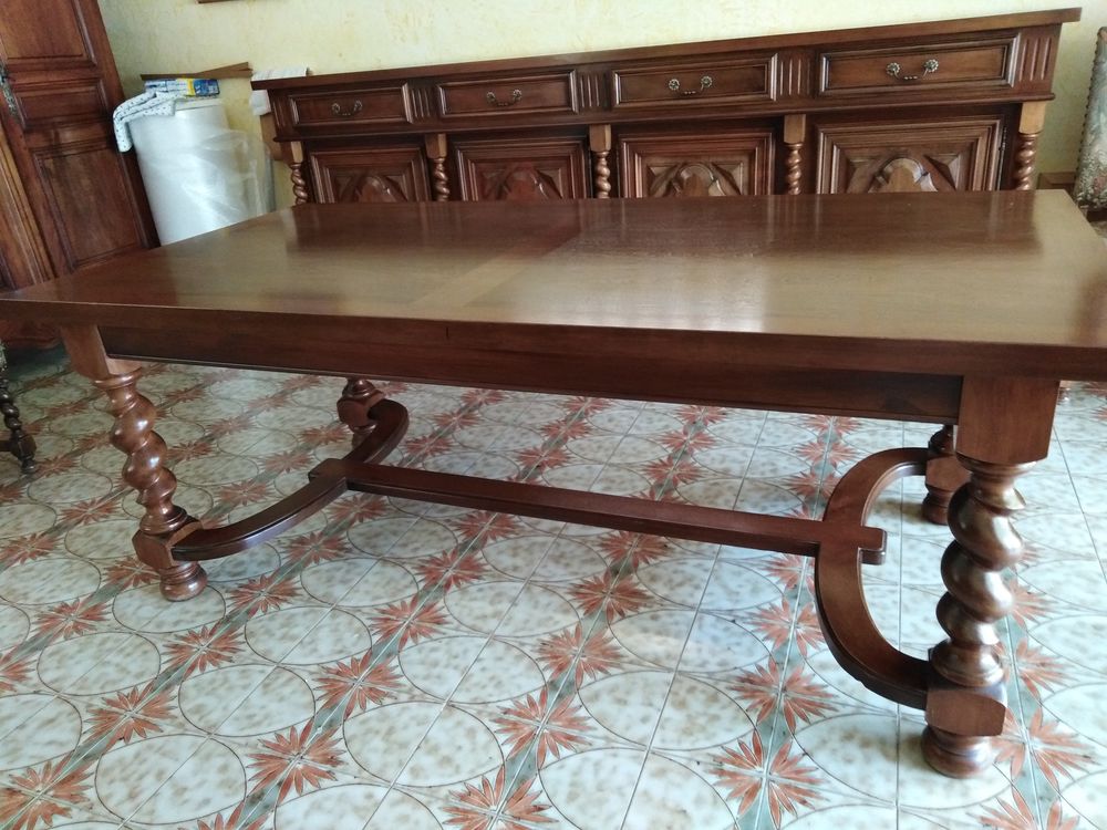 table en noyer Meubles