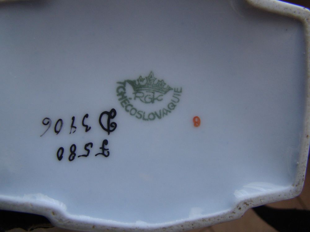 Ancien service &agrave; caf&eacute; en porcelaine - Epoque Art d&eacute;co Cuisine