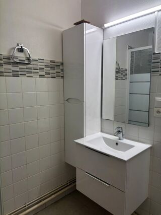  Appartement � louer 2 pi�ces 56 m� Perpignan