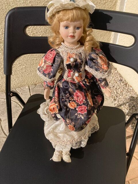 Lot de 3 poupées 60 Reims (51)