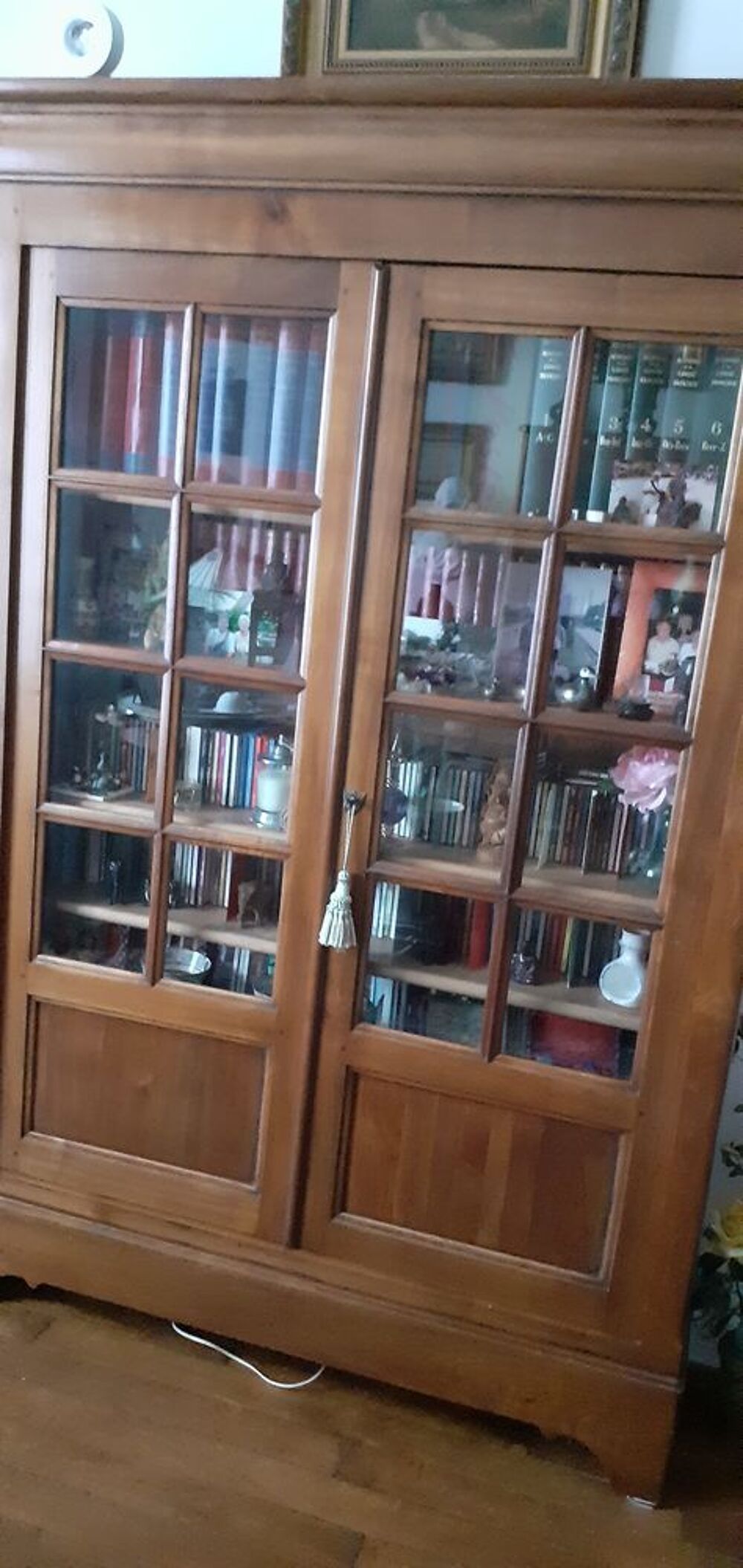 BIBLIOTHEQUE EN BOIS MASSIF Meubles