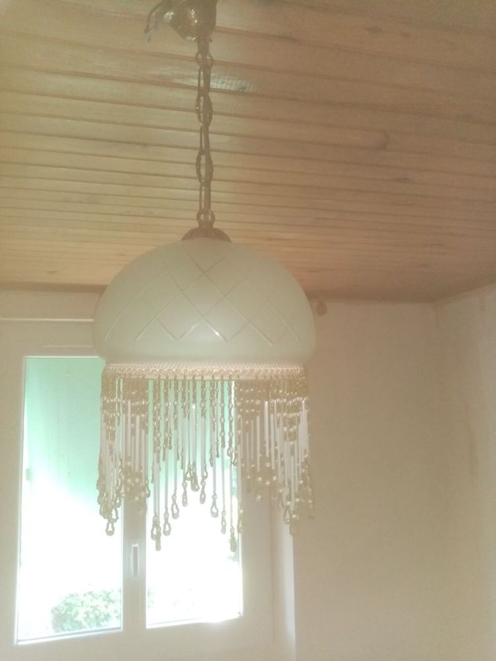 lot de lustres, appliques ,plafonniers. Décoration