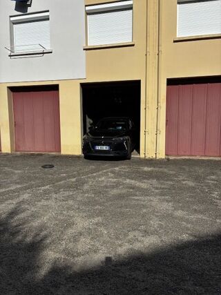  Parking / Garage � vendre 15 m�