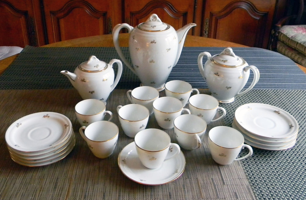 Service &agrave; Caf&eacute; Limoges Cuisine