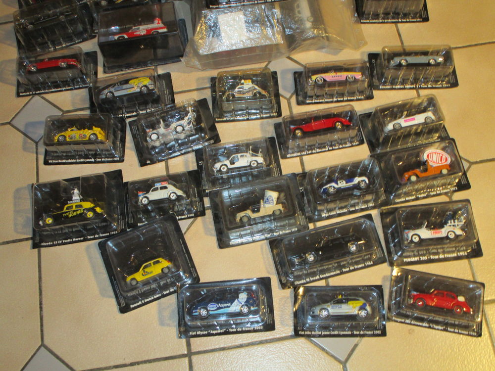 VOITURE MINIATURE TOUR DE FRANCE NOREV ECHELLE 1/43 Jeux / jouets