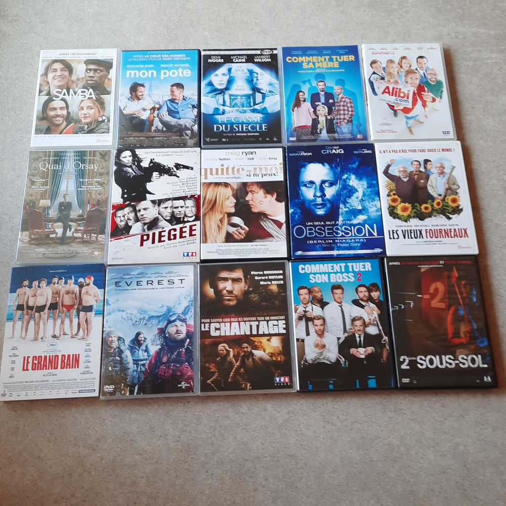 Lot(divisible) de 38 DVD DVD et blu-ray