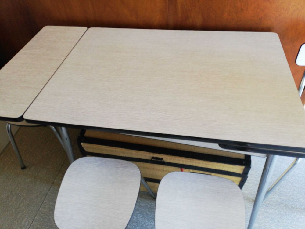 table Meubles