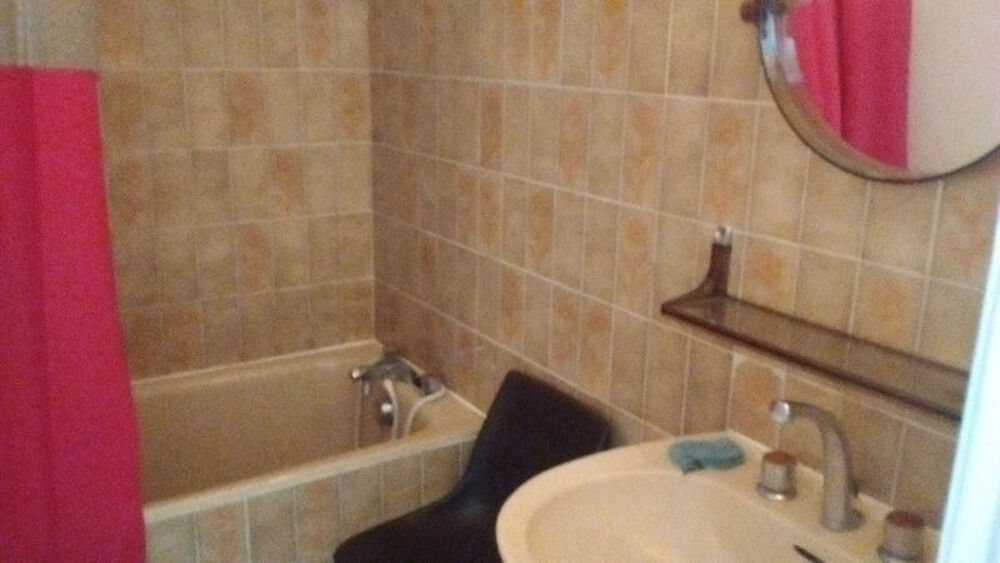 Location Appartement Appartement F2 de 45 m2 et balcon, proche facs, à LIMOGES Limoges
