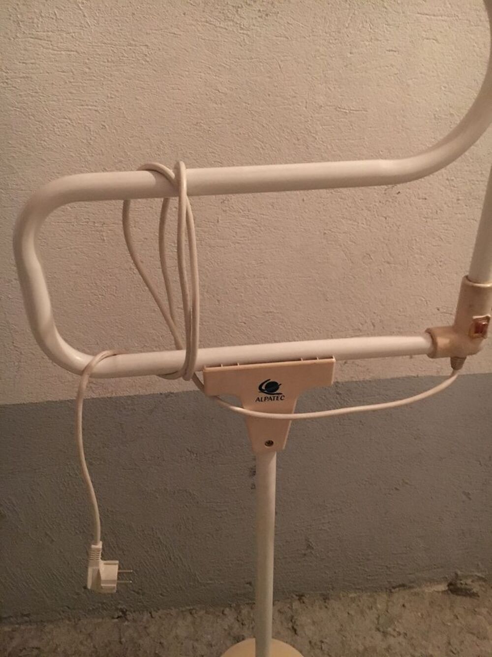 Chauffe serviette &eacute;lectrique Electroménager