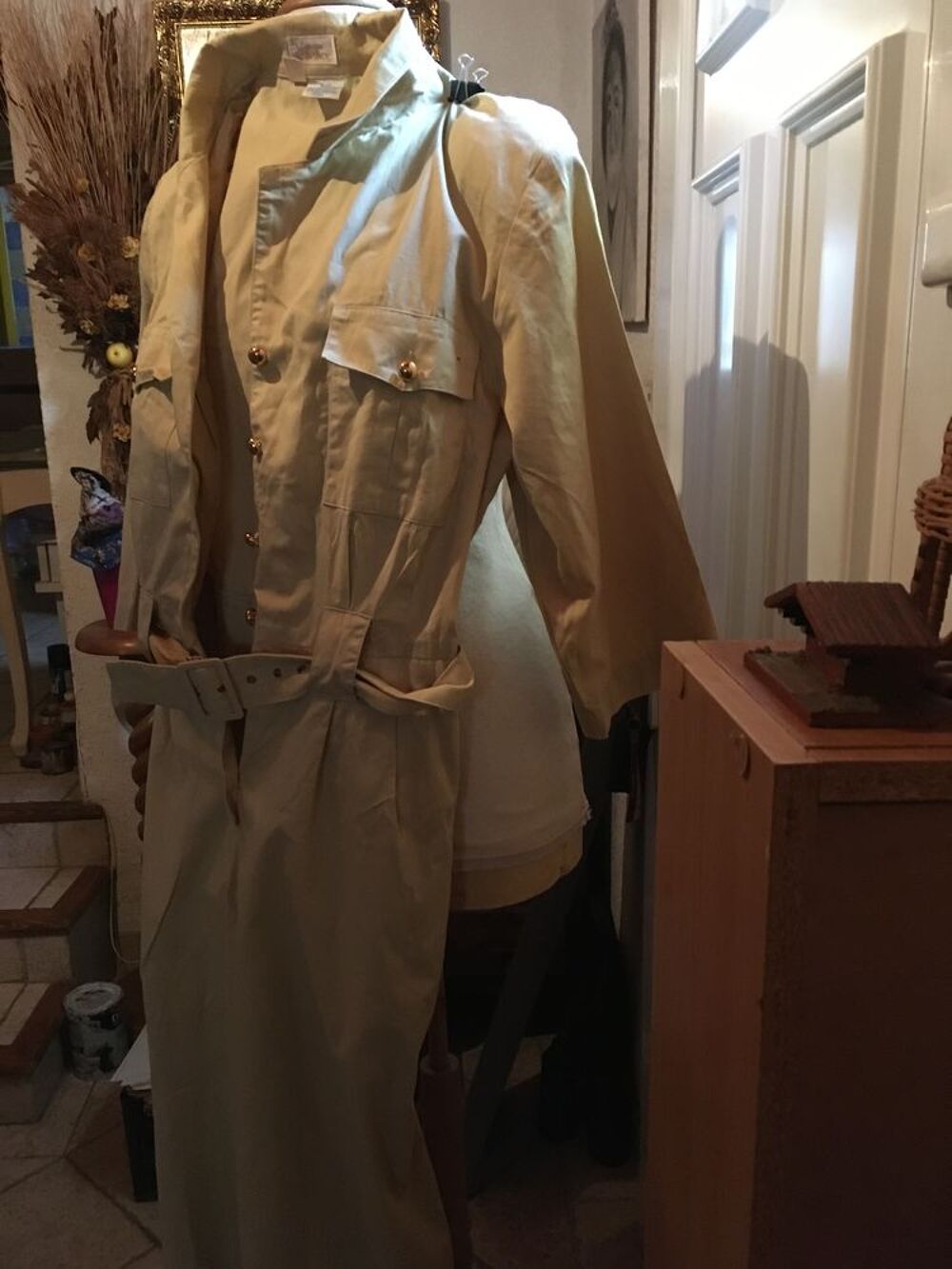 Tr&egrave;s jolie combinaison style saharien Vêtements